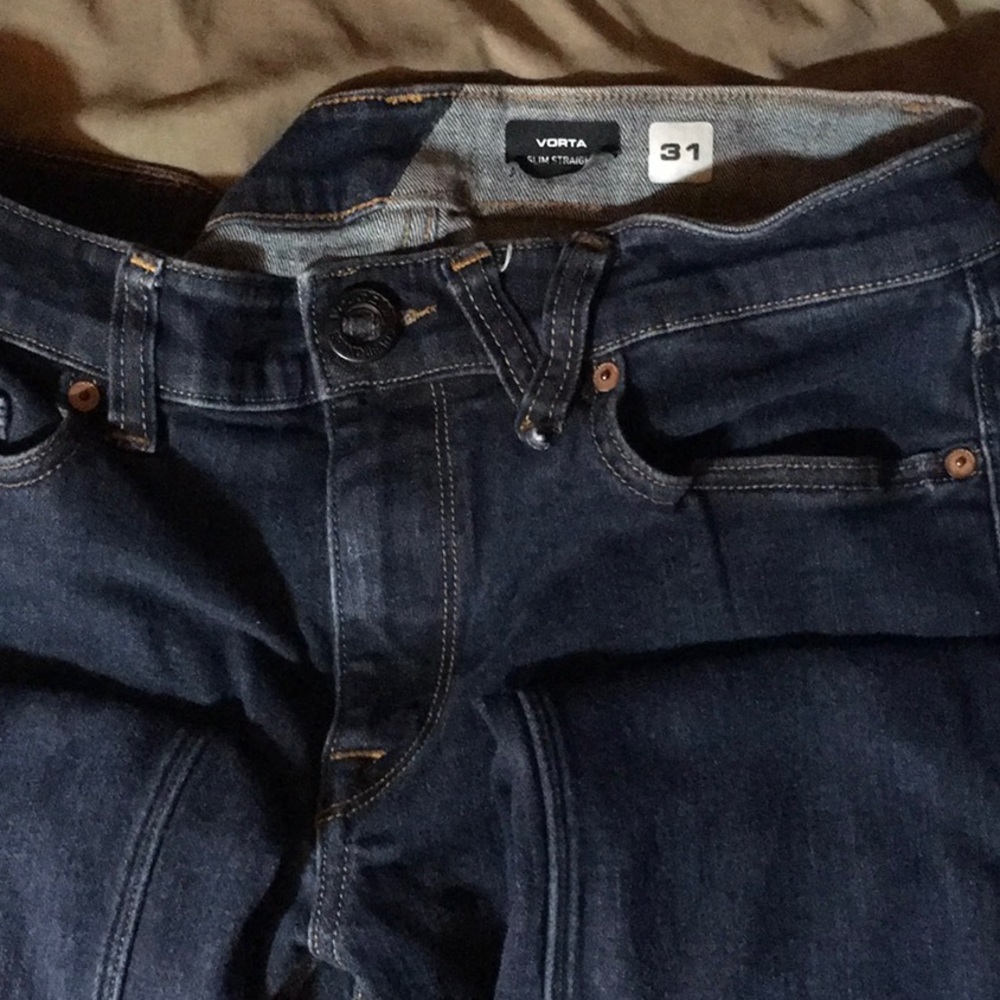 32 men’s Vorta slim straight volcom jeans